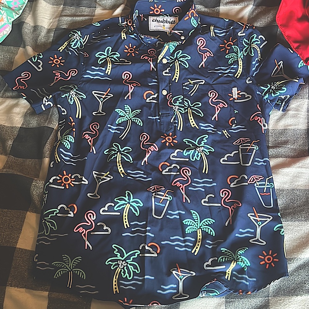 Chubbies multicolored shirt. Size small